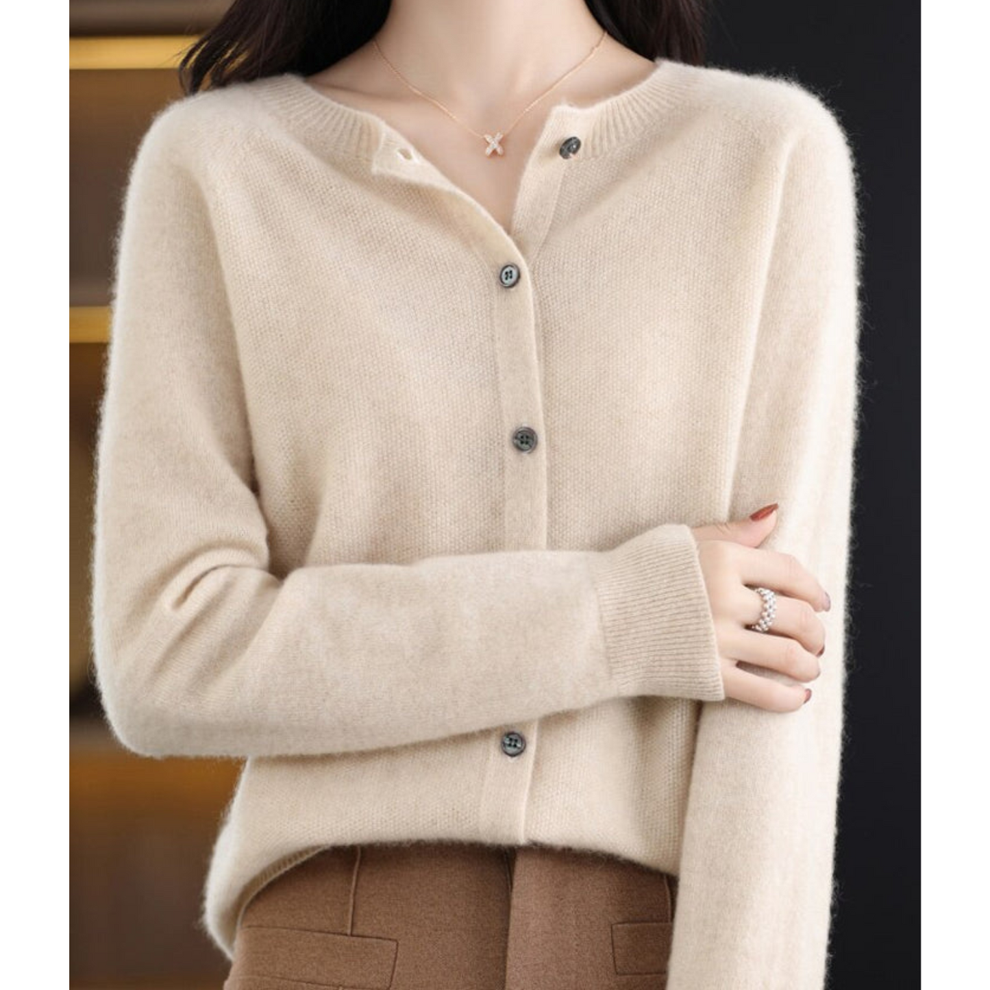 Gilet Femme Élégant Design Classique