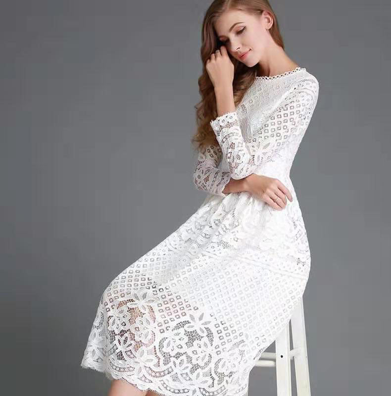 Élégante robe de femme Dentelle florale Manches longues
