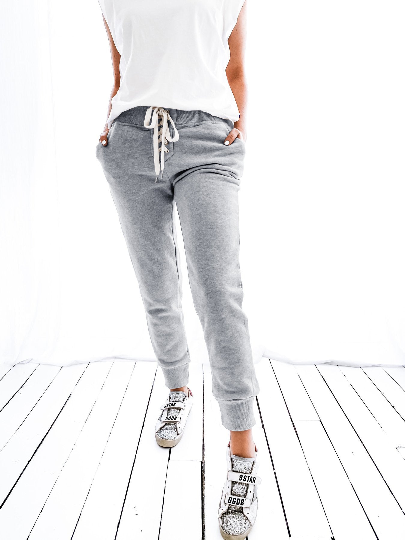 Pantalon de jogging femme confortable élastique avec poches latérales