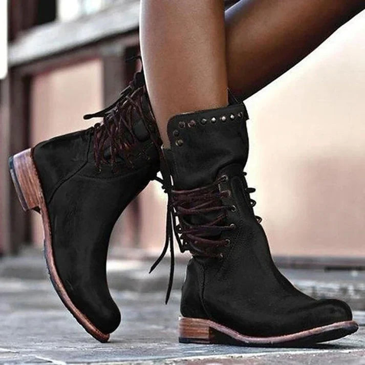 Bottes en cuir tendance, design à lacets