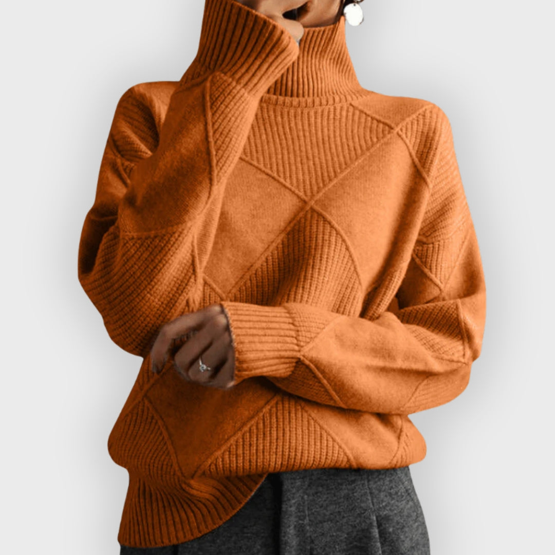 Pull over doux pour femme col roulé élégant