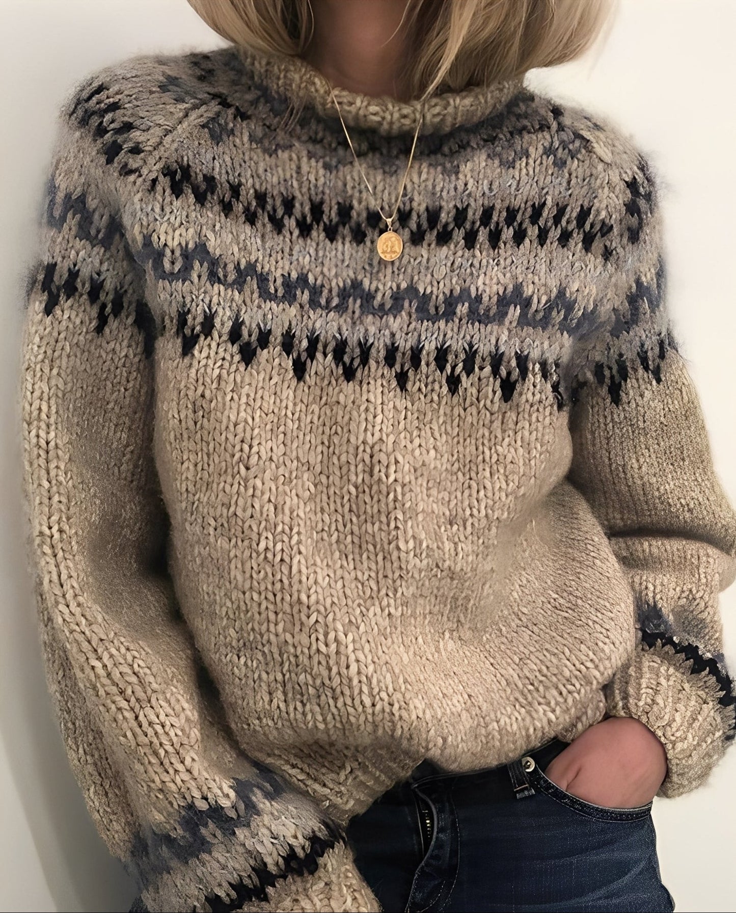 Pull femme grosse maille moderne