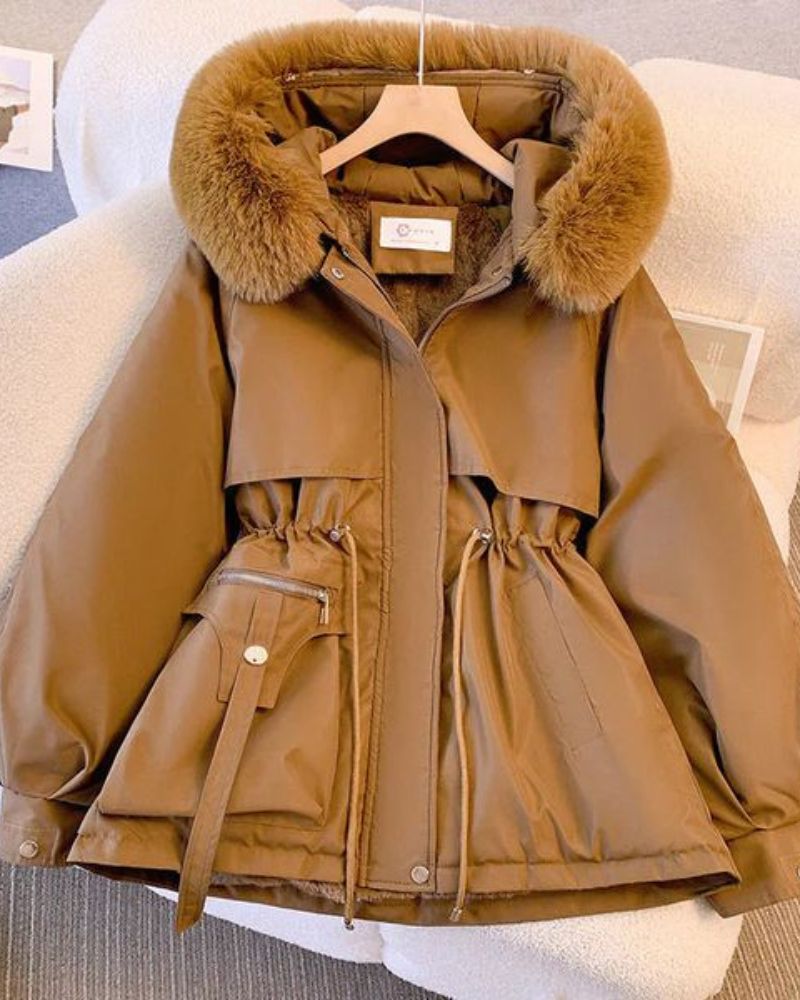 Élégant manteau pour femme avec col en fausse fourrure