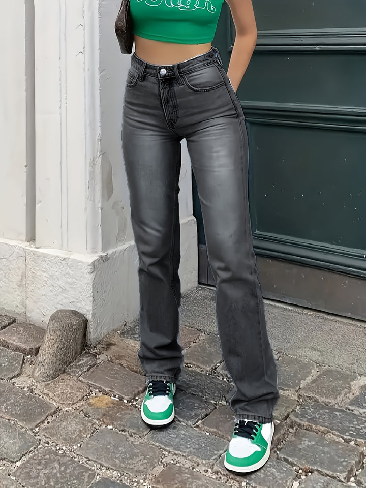 Jean coupe droite femme style moderne
