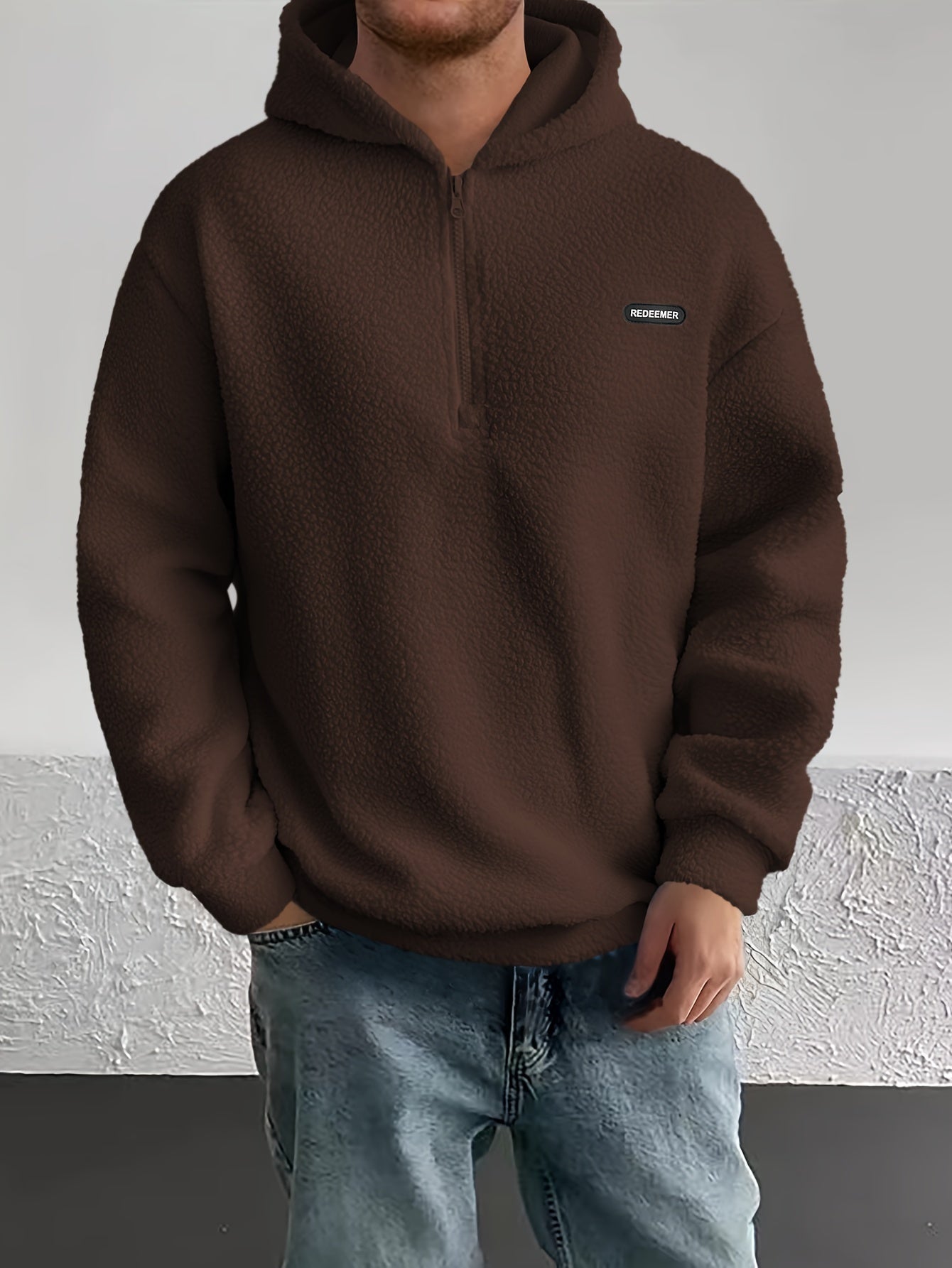 Sweat à capuche élégant pour homme avec fourrure