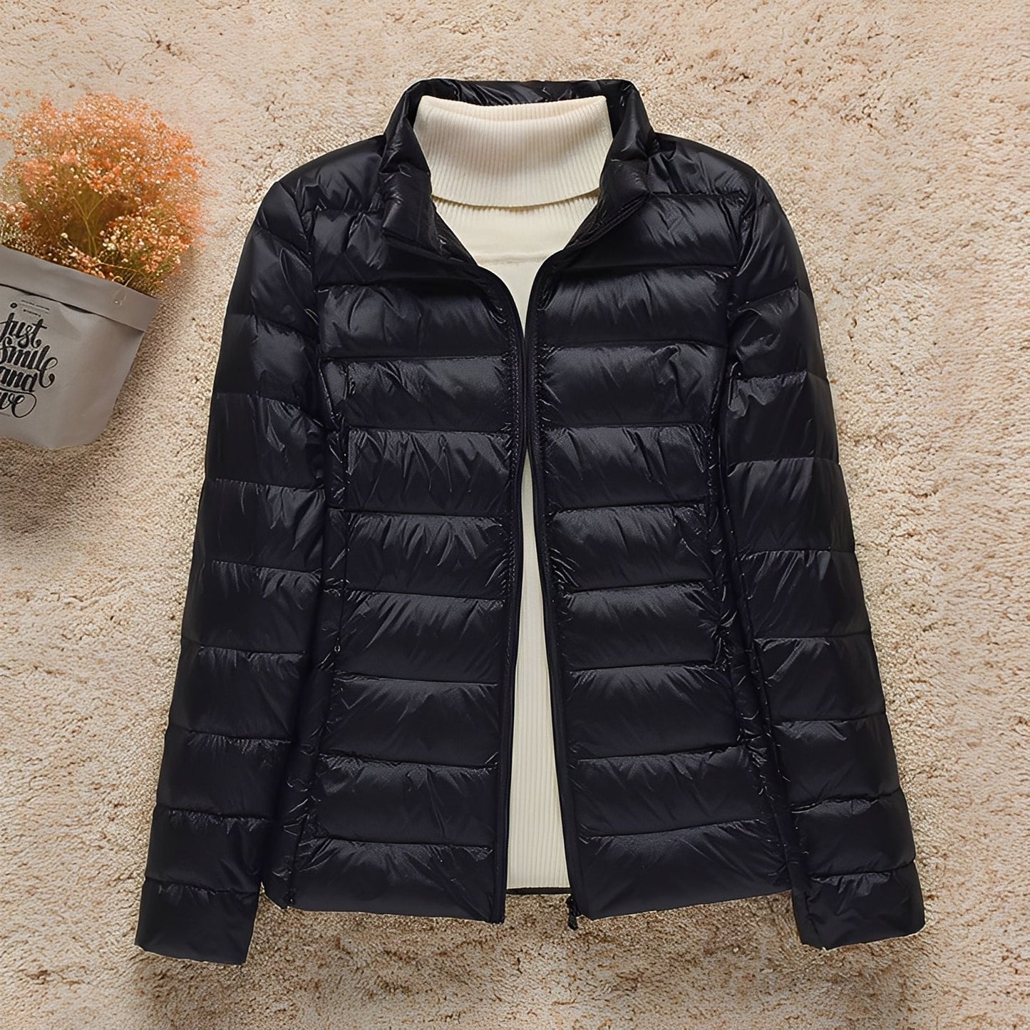 Veste féminine élégante légèrement doublée