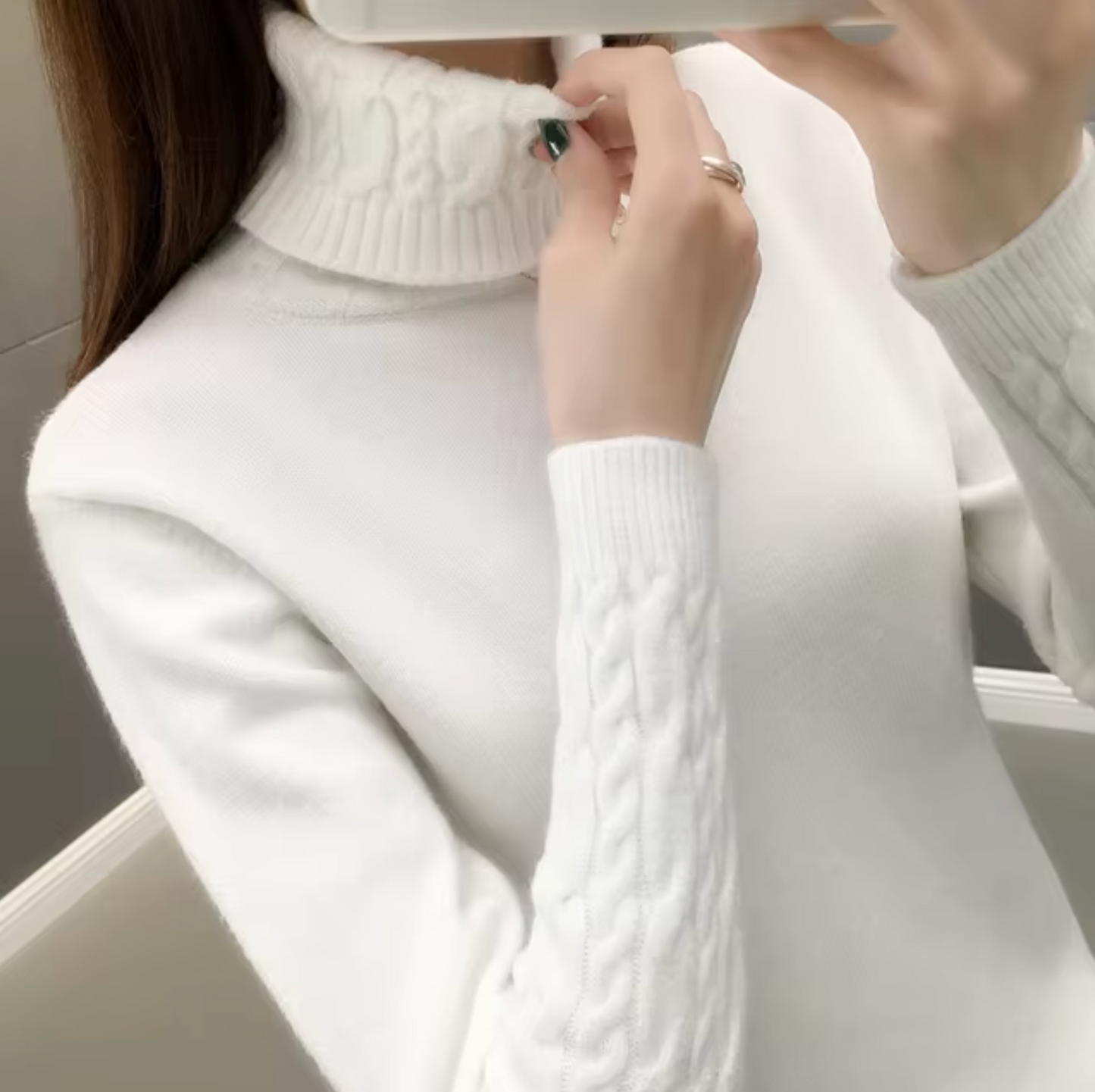 Pull en laine à col roulé doux