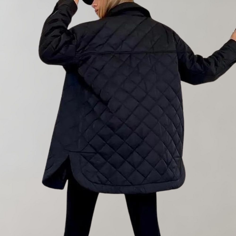Elegante Herren Winterjacke → ist falsch, da das Produkt eine Frauenjacke ist.
Richtige Antwort:
Stilvolle Damen Herbstjacke Lang - IdealeKleiden