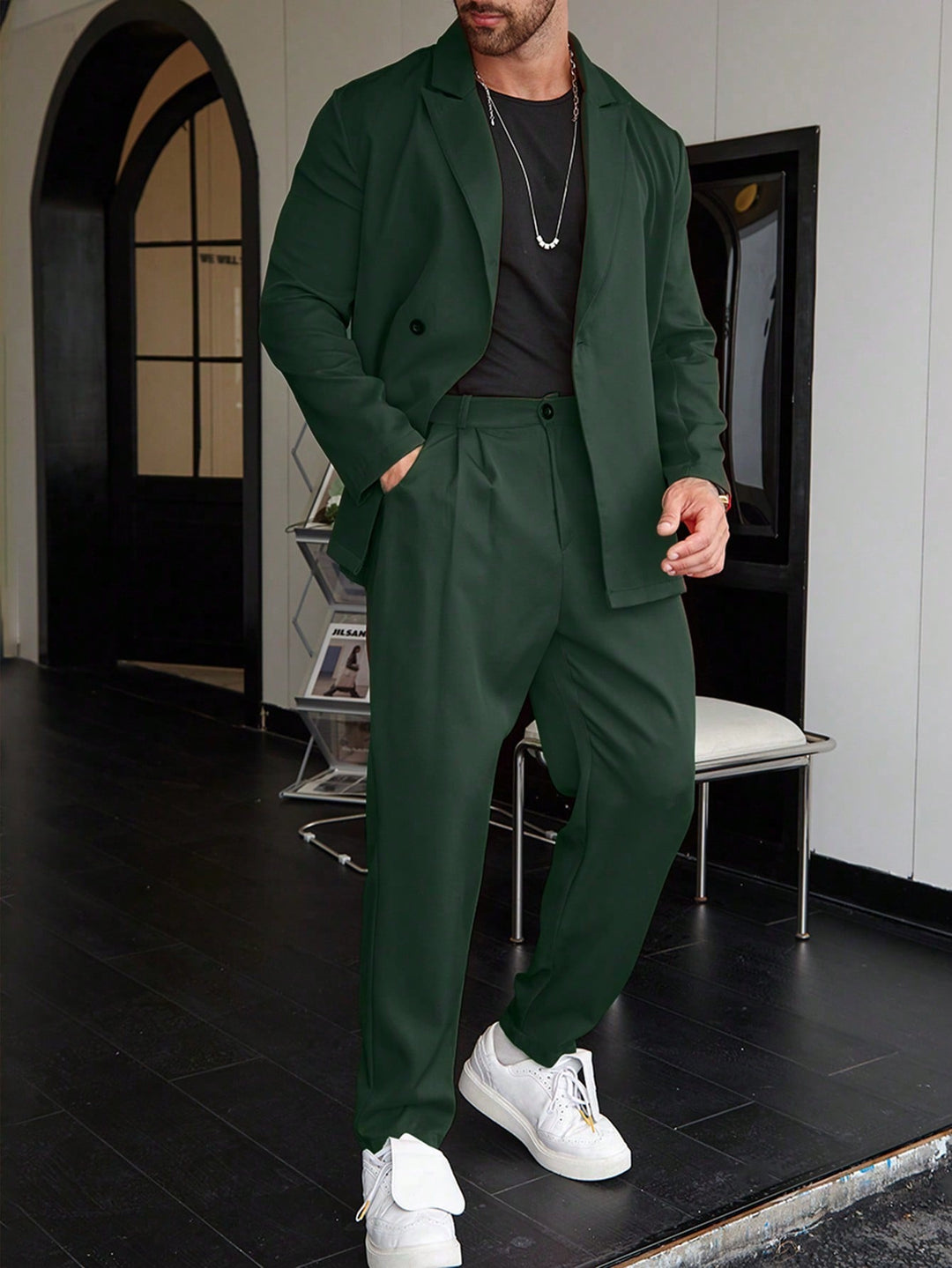 Ensemble costume deux pièces coupe décontractée pour homme