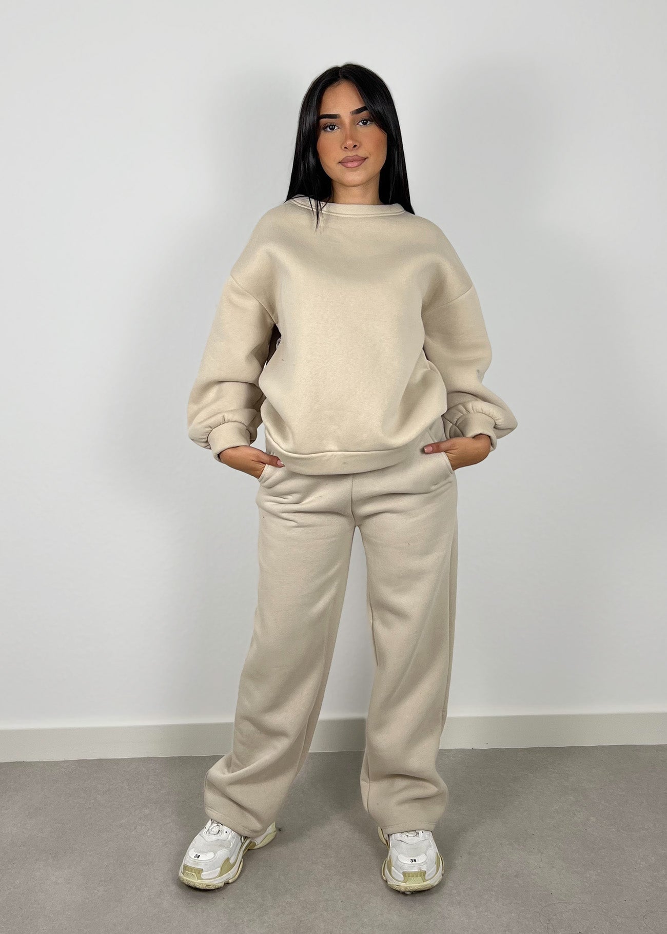 Jogging moderne femme élégant