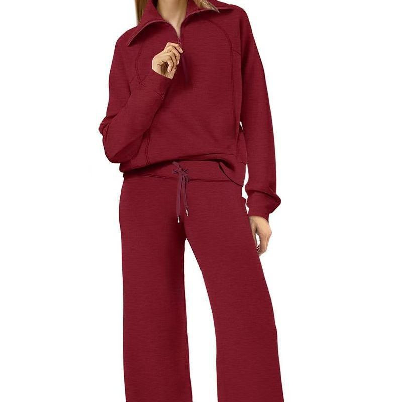 Ensemble de sport pour femme avec col montant et bretelles