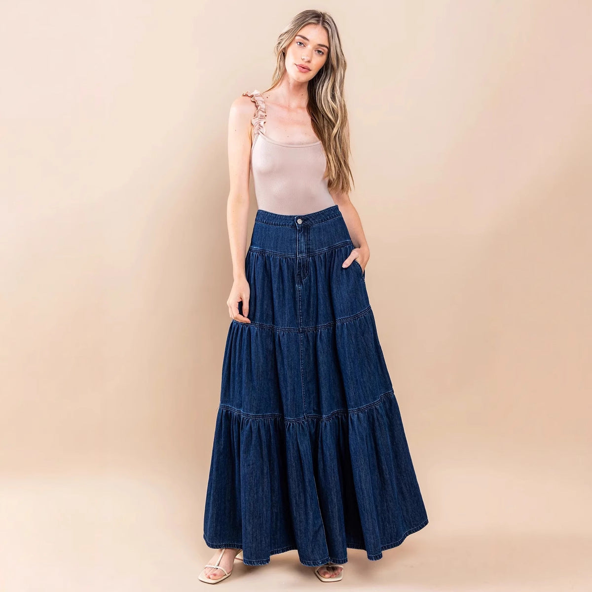 Robe longue bohème chic avec volants élégante