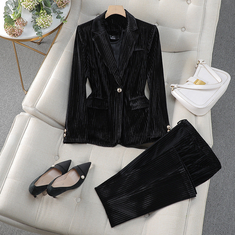 Ensemble de costume d'affaires pour femmes avec long blazer en velours