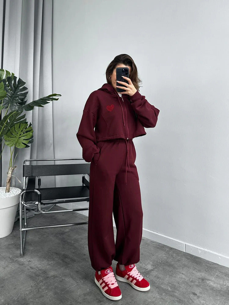 Ensemble de survêtement femme : sweat à capuche et pantalon de jogging confortable