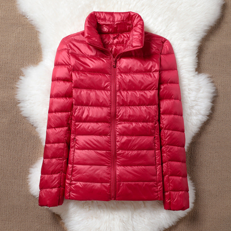Klassische Rote Winterjacke Damen - IdealeKleiden