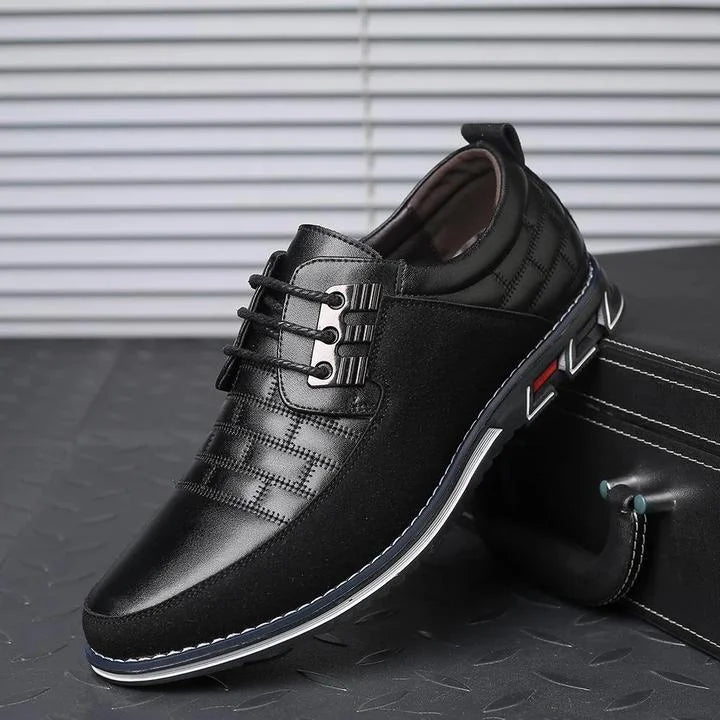 Chaussures richelieu élégantes pour homme au design classique