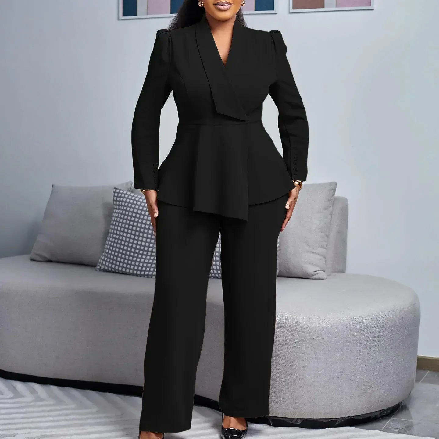 Tailleur d'affaires sur mesure élégant pour femme