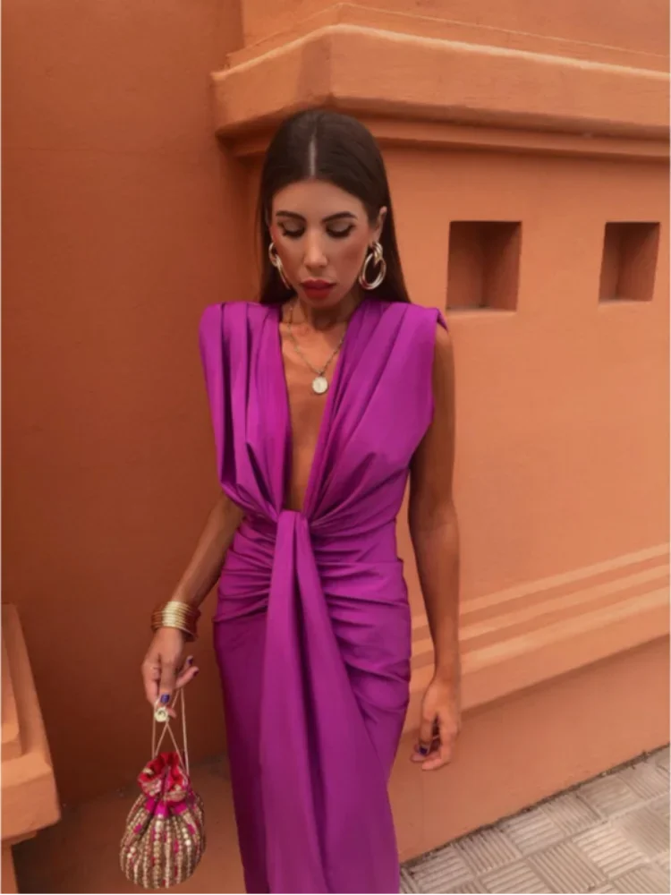 Robe de soirée élégante pour invitées de mariage avec col en V