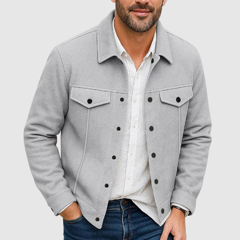 Blouson en cuir élégant pour femme, design boutonné