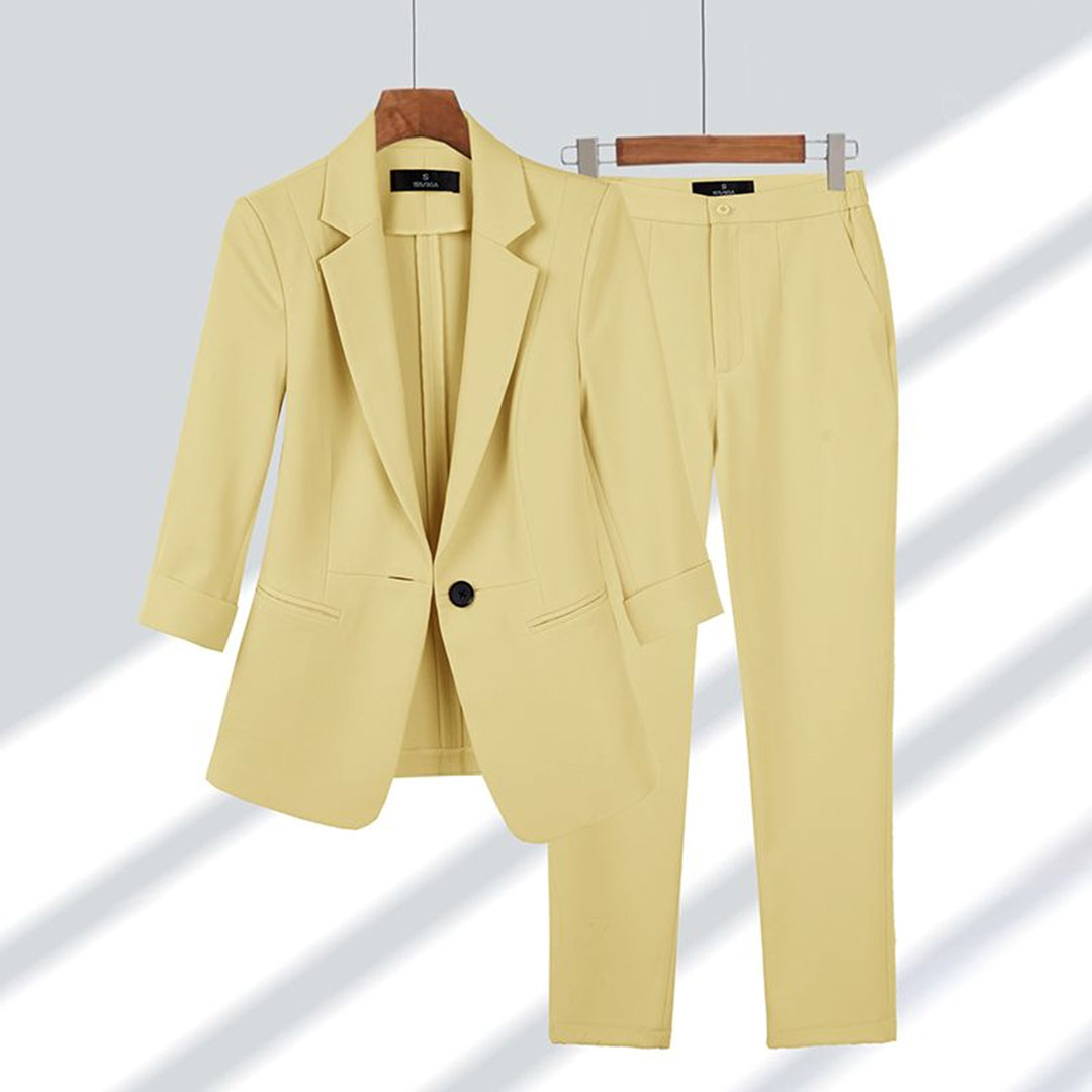 Ensemble élégant de vêtements pour femmes