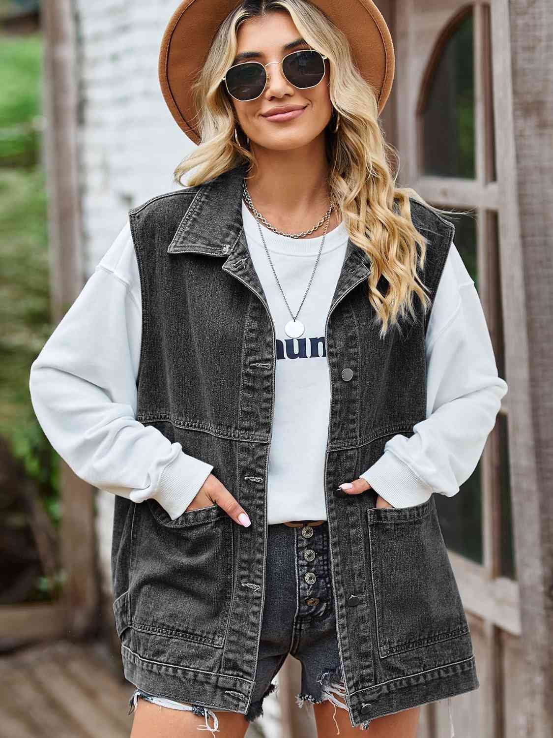 Veste en jean sans manches à boutons design tendance
