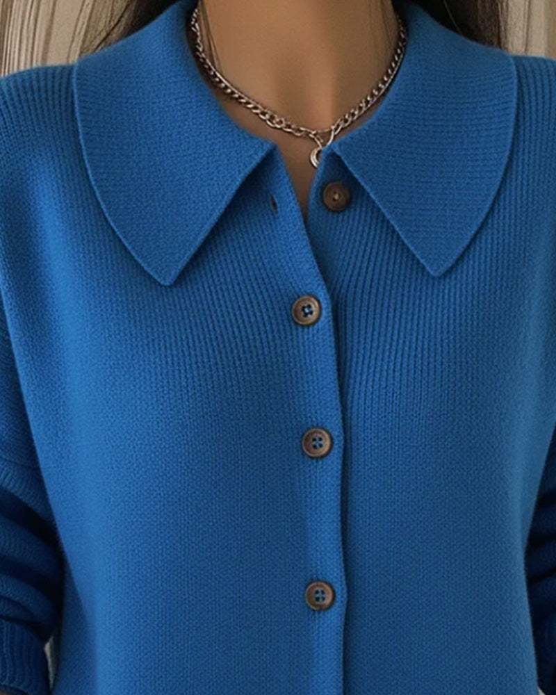 Klassische Damenpullover mit Knöpfen - IdealeKleiden