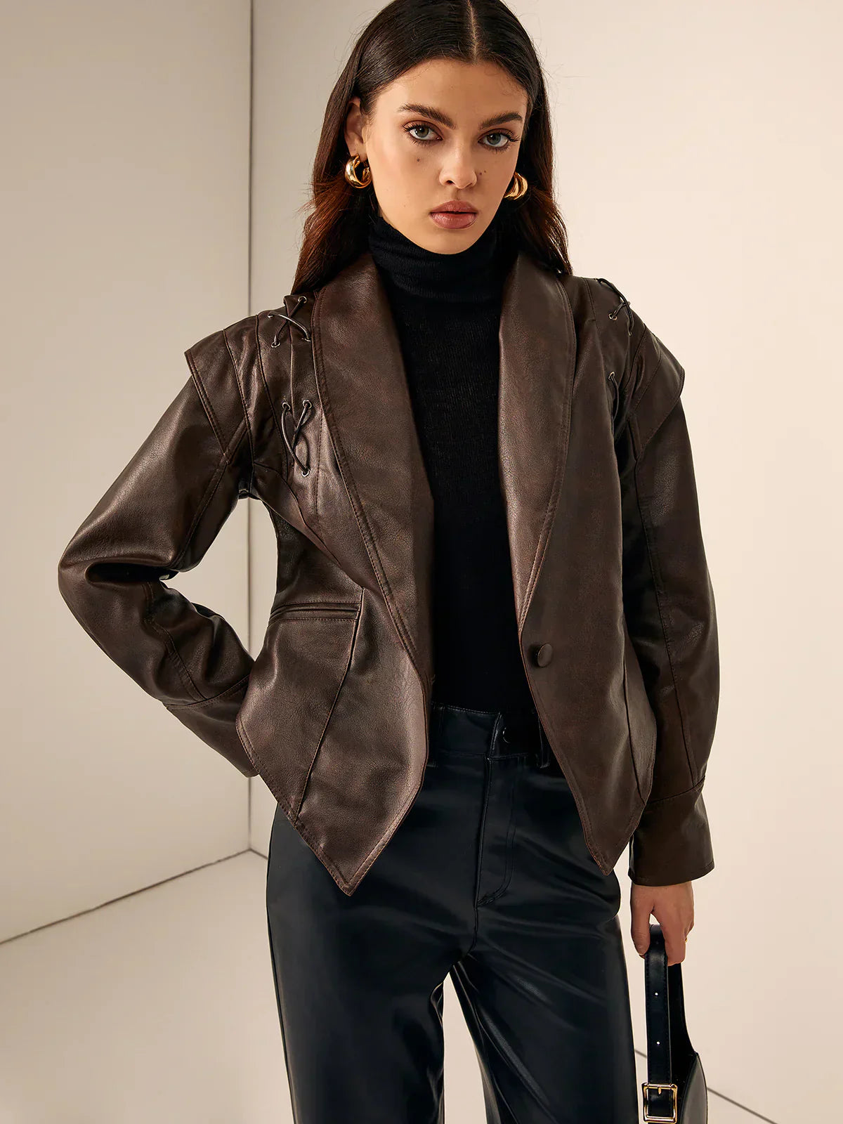 Veste en cuir élégante, blazer à lacets, col chic