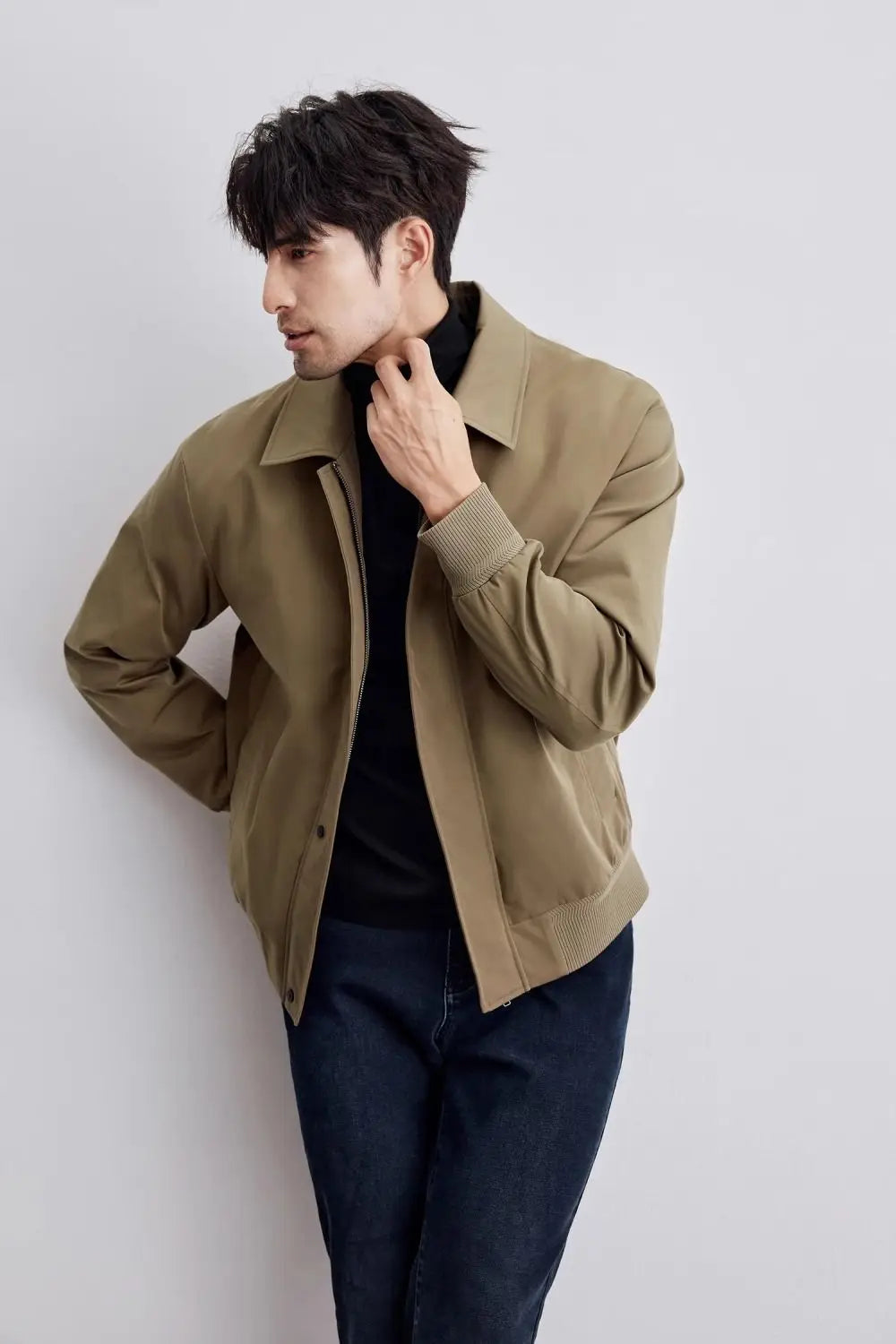 Blouson aviateur élégant pour homme, moderne, pour tous les jours