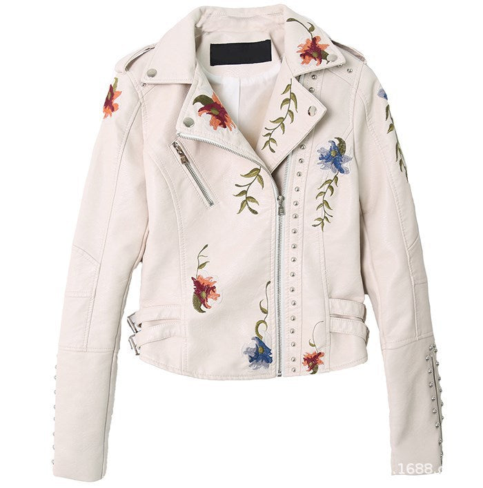Blouson en cuir vegan élégant brodé