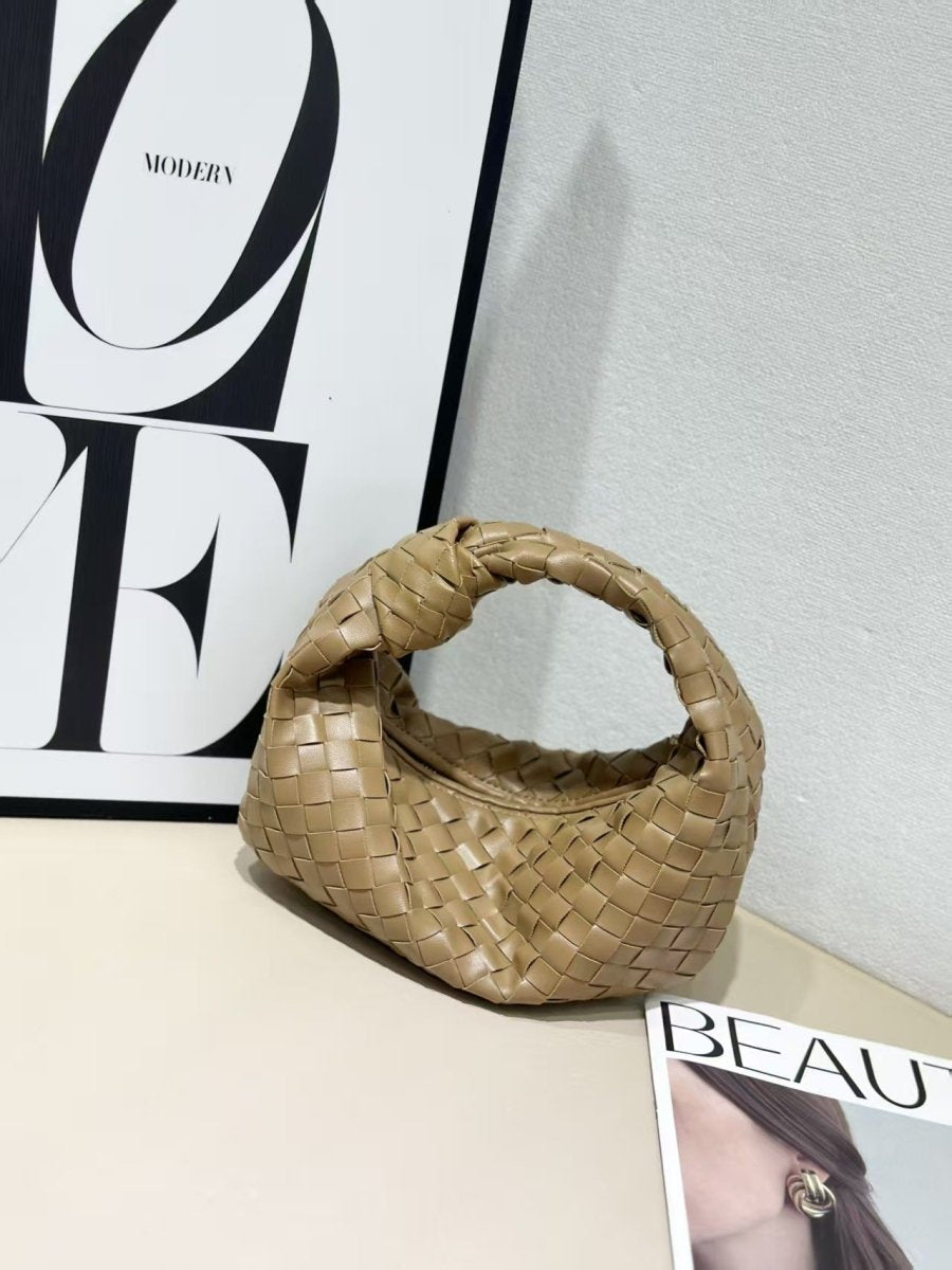Sac bandoulière tressé aspect naturel