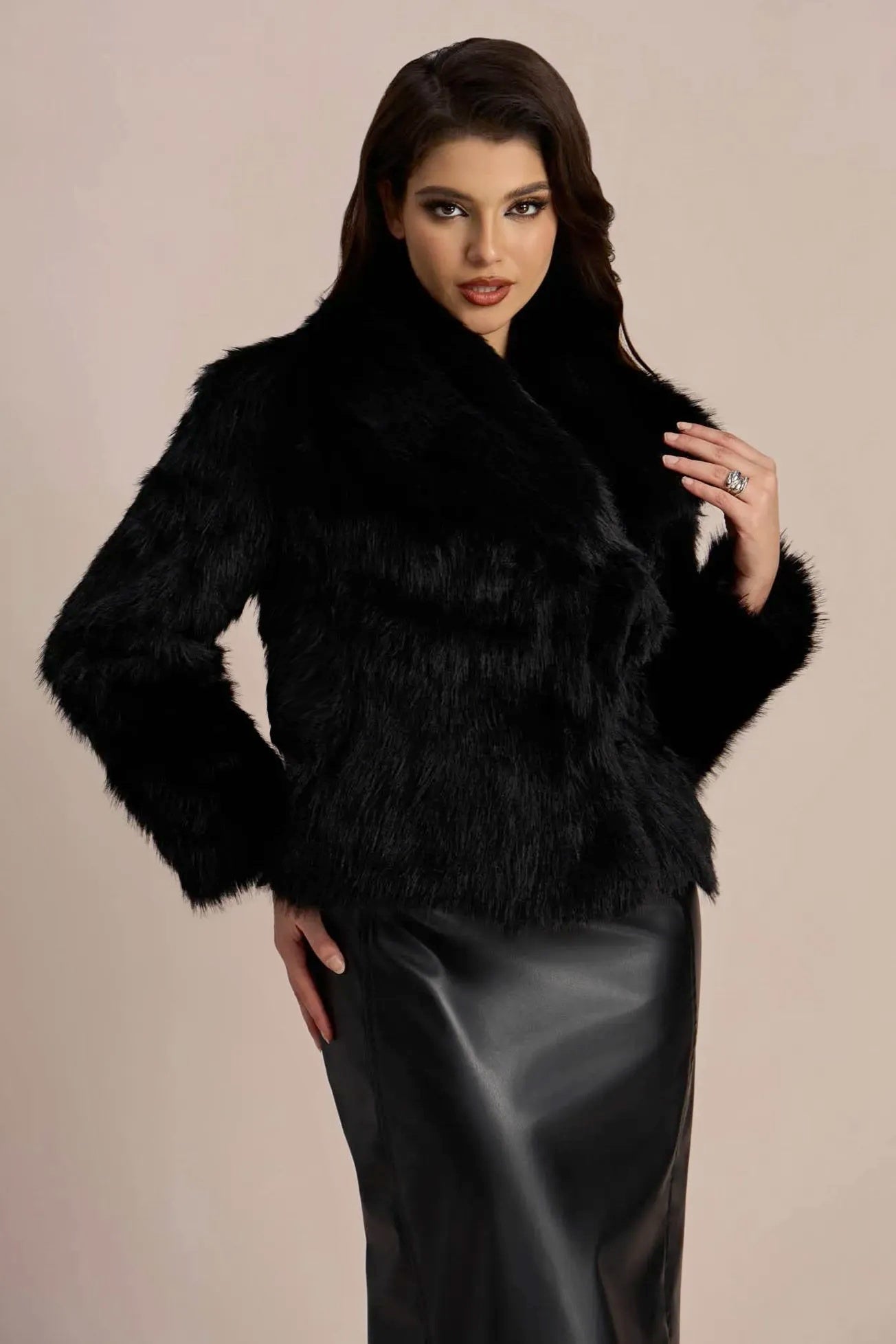 Blouson tendance en fausse fourrure pour femme