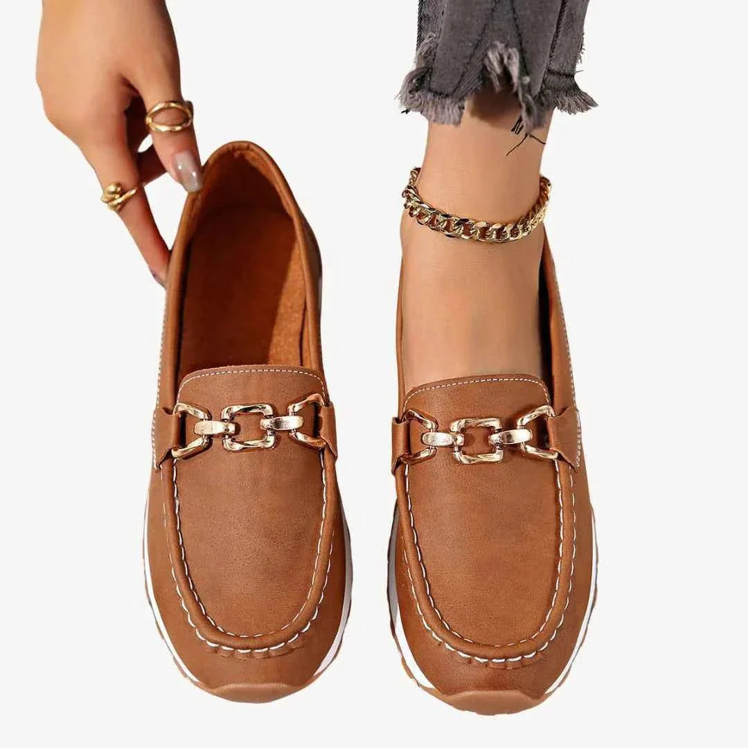 Mocassins pour femmes avec chaîne métallique