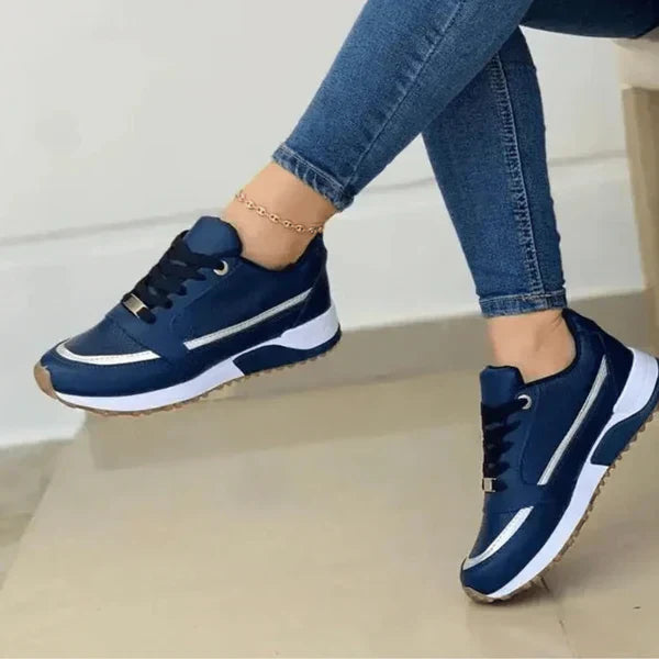 Chaussures de randonnée confortables à semelles plates