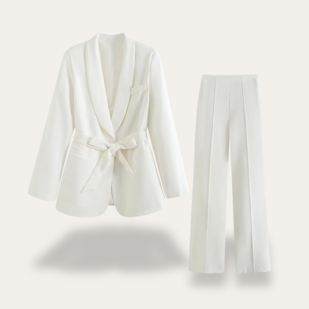 Ensemble tailleur femme élégant