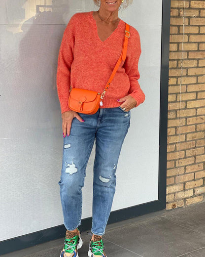 Pull coloré col en V tendance