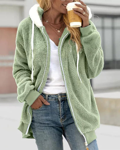 Veste à capuche zippée femme moderne