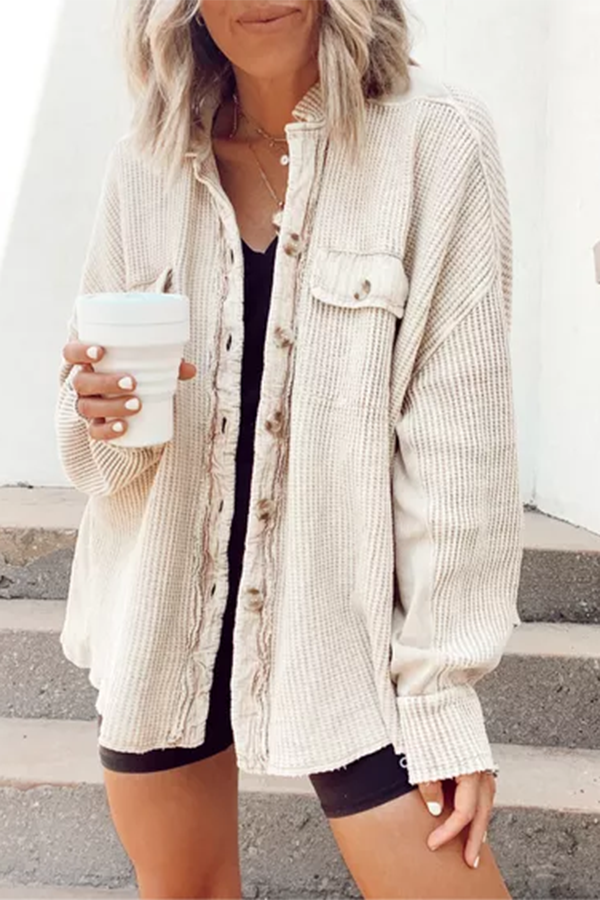Bequeme Damenjacke Modern Design - IdealeKleiden
