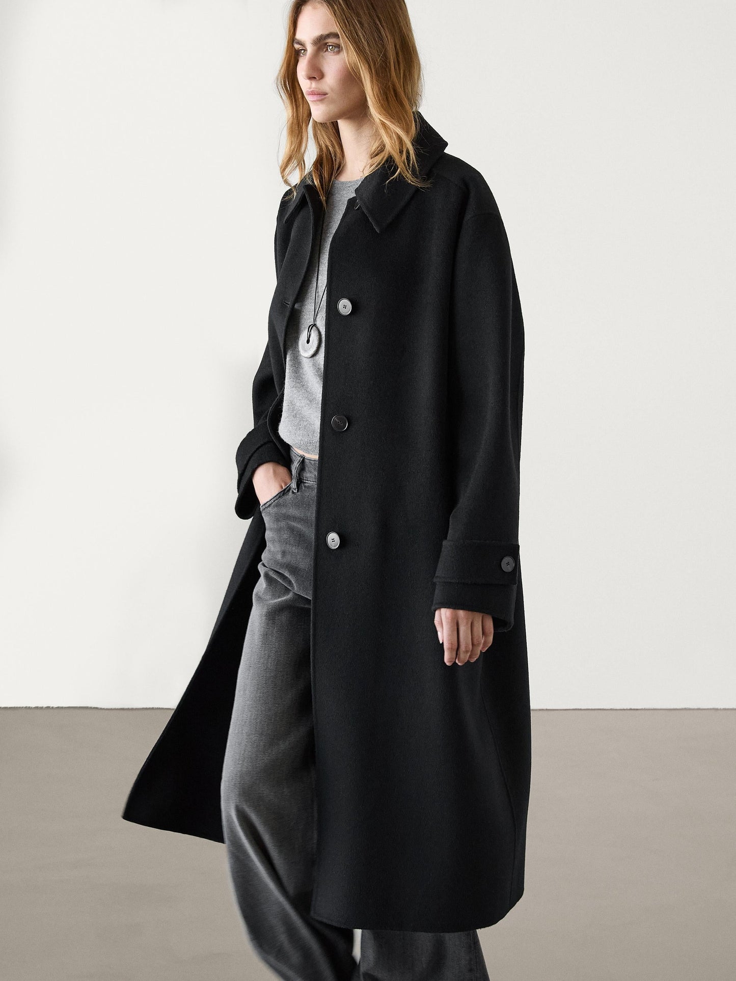 Longue veste femme mélange de laine boutons élégants