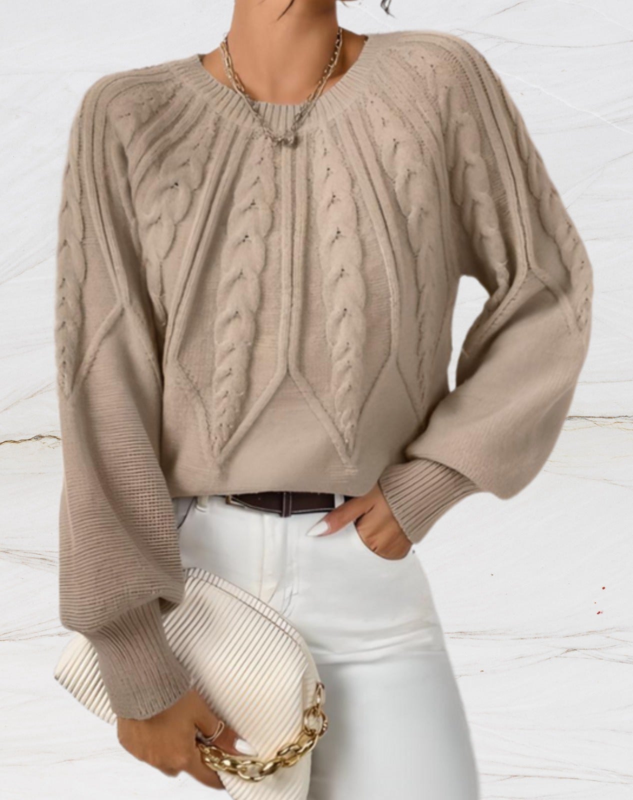 Pull élégant en maille motif flèches beige