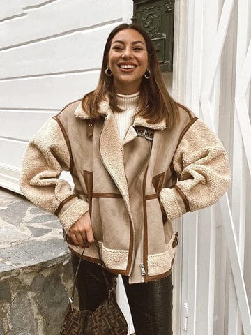 Veste d'hiver élégante style moderne femme