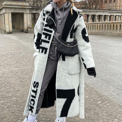 Stylischer Wintermantel Bequem & Warm - IdealeKleiden