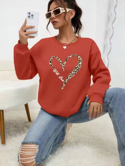 Pull tendance à motif léopard et cœur