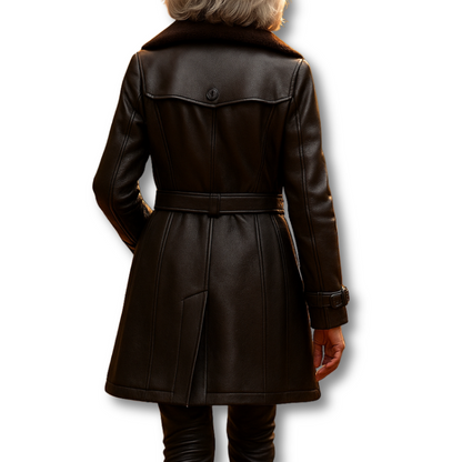 Stilvolle Damenjacke Elegant Selbstsicher - IdealeKleiden