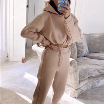 Ensemble de jogging deux pièces confortable avec hoodie à capuche