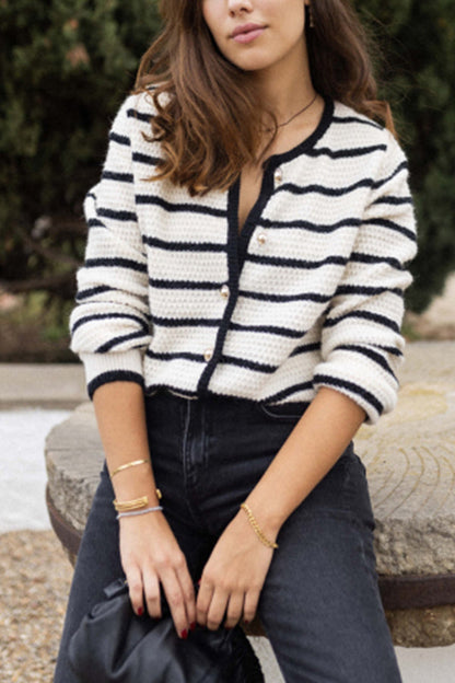 Cardigan stylé col rond pour femme