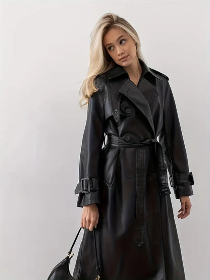 Trench-coat en cuir élégant avec ceinture