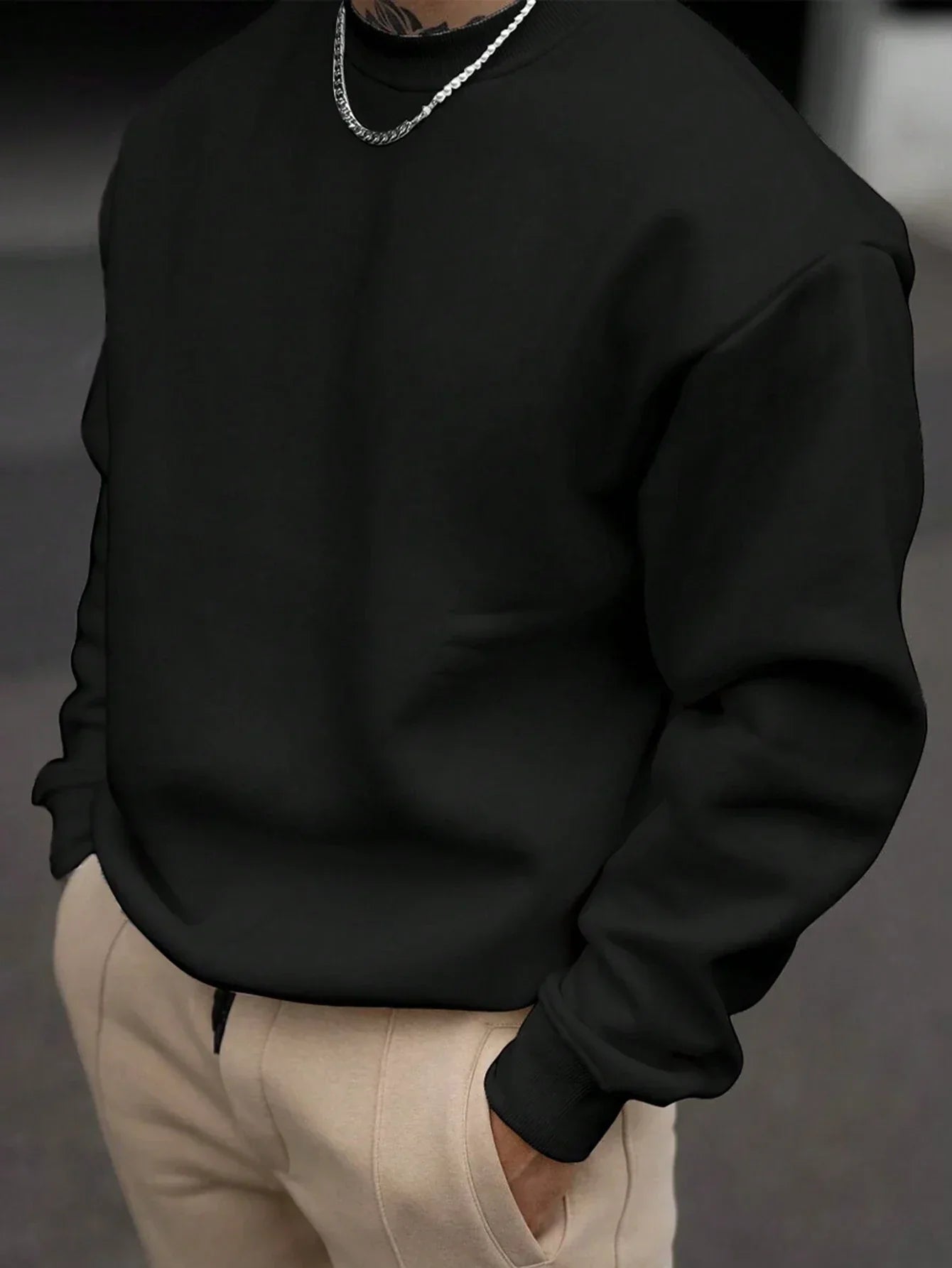 Sweat-shirt ras-du-cou confortable pour homme