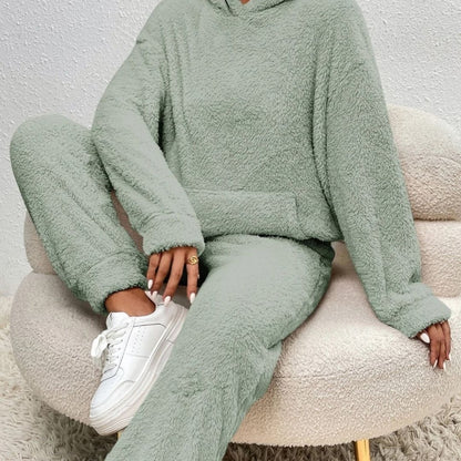 Ensemble de survêtement douillet à capuche pour femme (Collection Printemps)