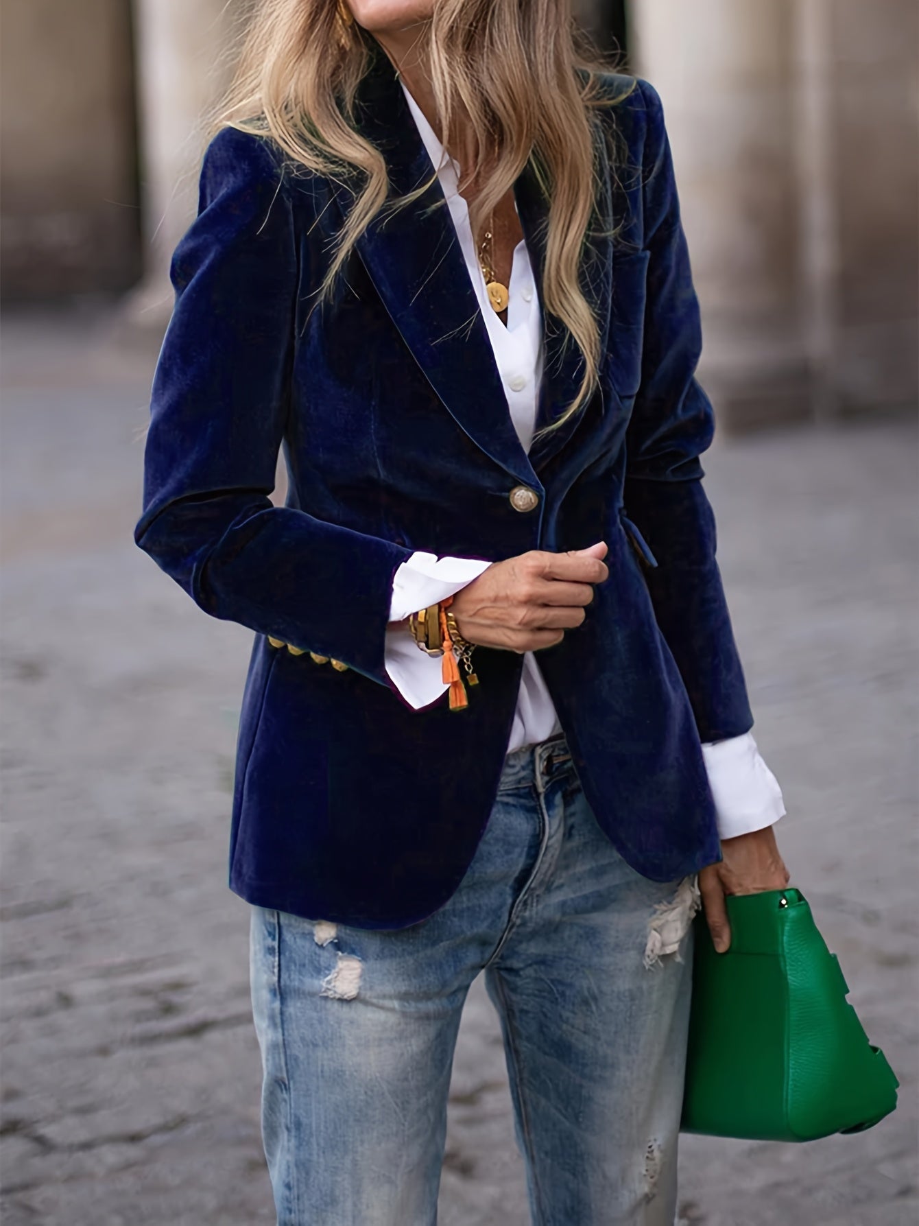 Blazer femme élégant coupe un bouton