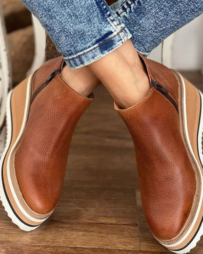 Bottes élégantes pour femmes à talons hauts